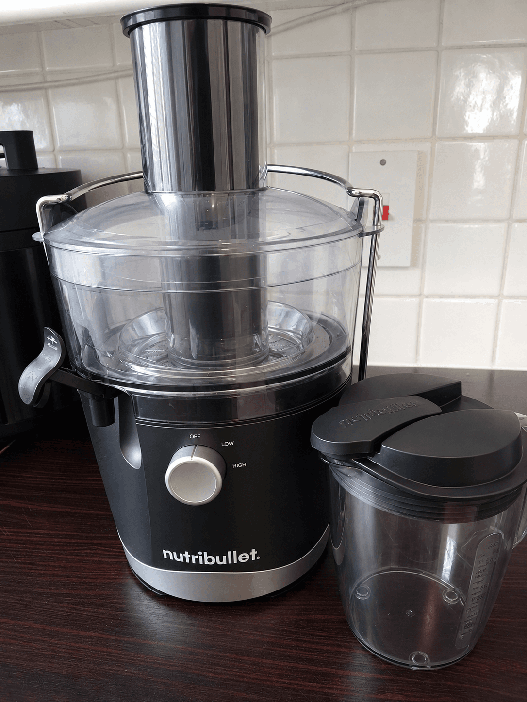 Centrífuga Nutribullet — 2 velocidades — jarro incluso — foto 1