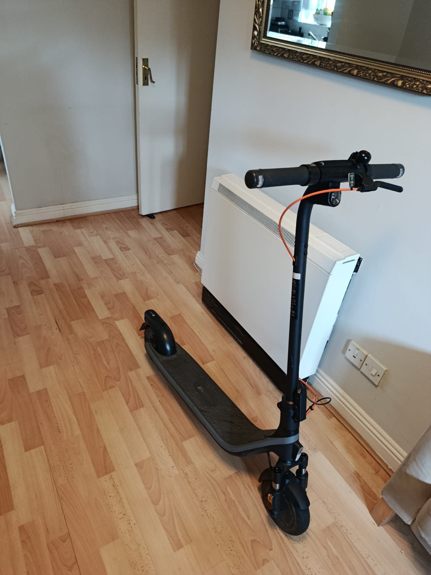 Scooter Segway Ninebot E2 Plus — pouco usada — foto 1